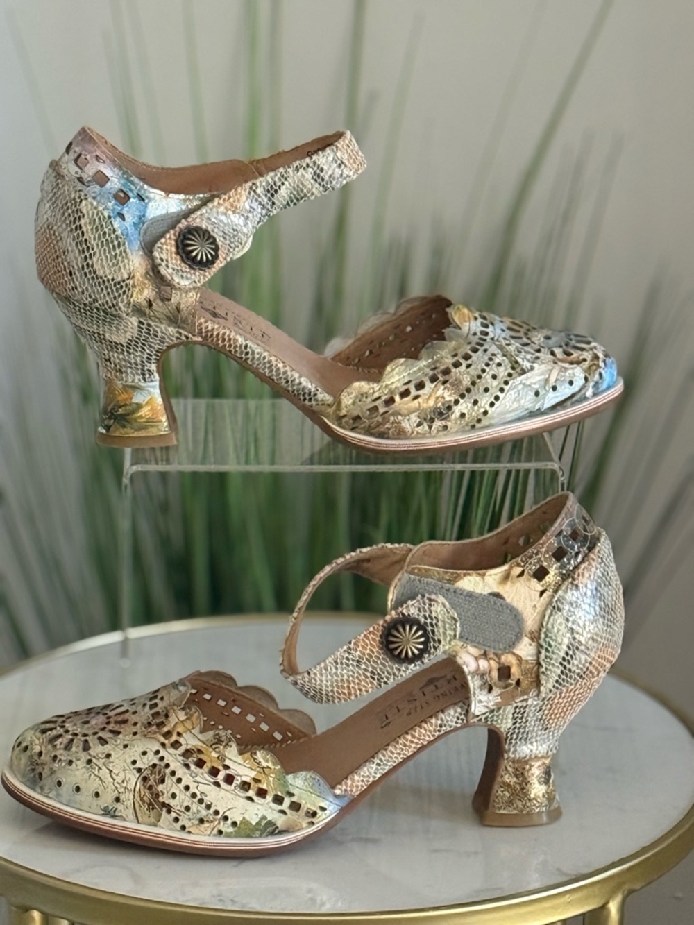L’Artiste Artsy Metallic Cutout Mary Jane Heels for Women